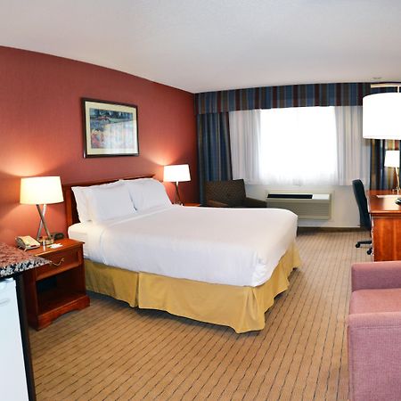Holiday Inn Hinton By Ihg Bagian luar foto