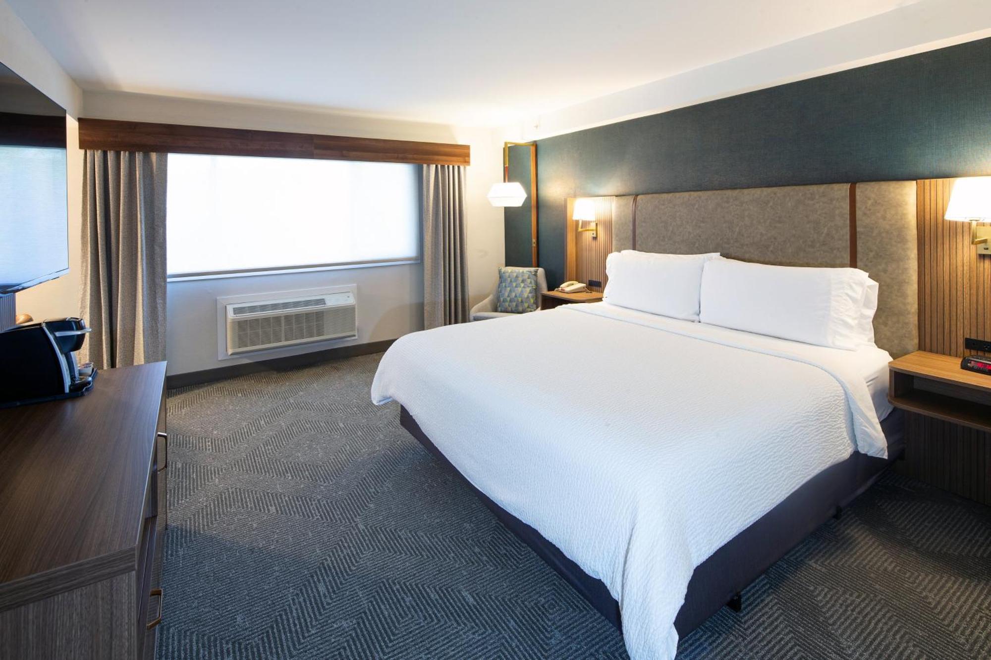 Holiday Inn Hinton By Ihg Bagian luar foto
