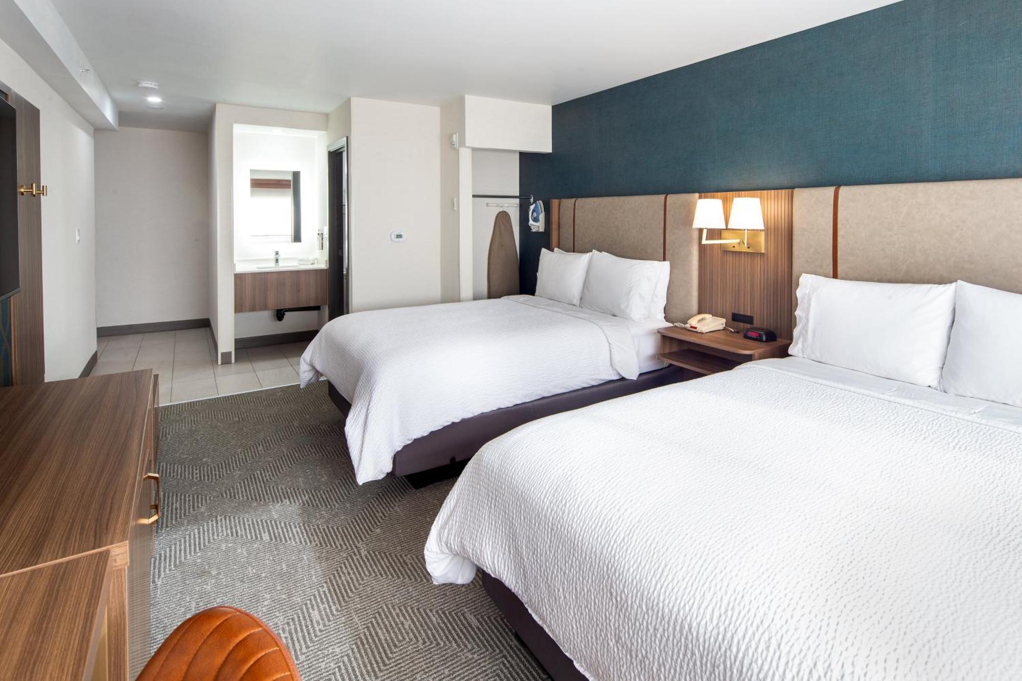 Holiday Inn Hinton By Ihg Bagian luar foto