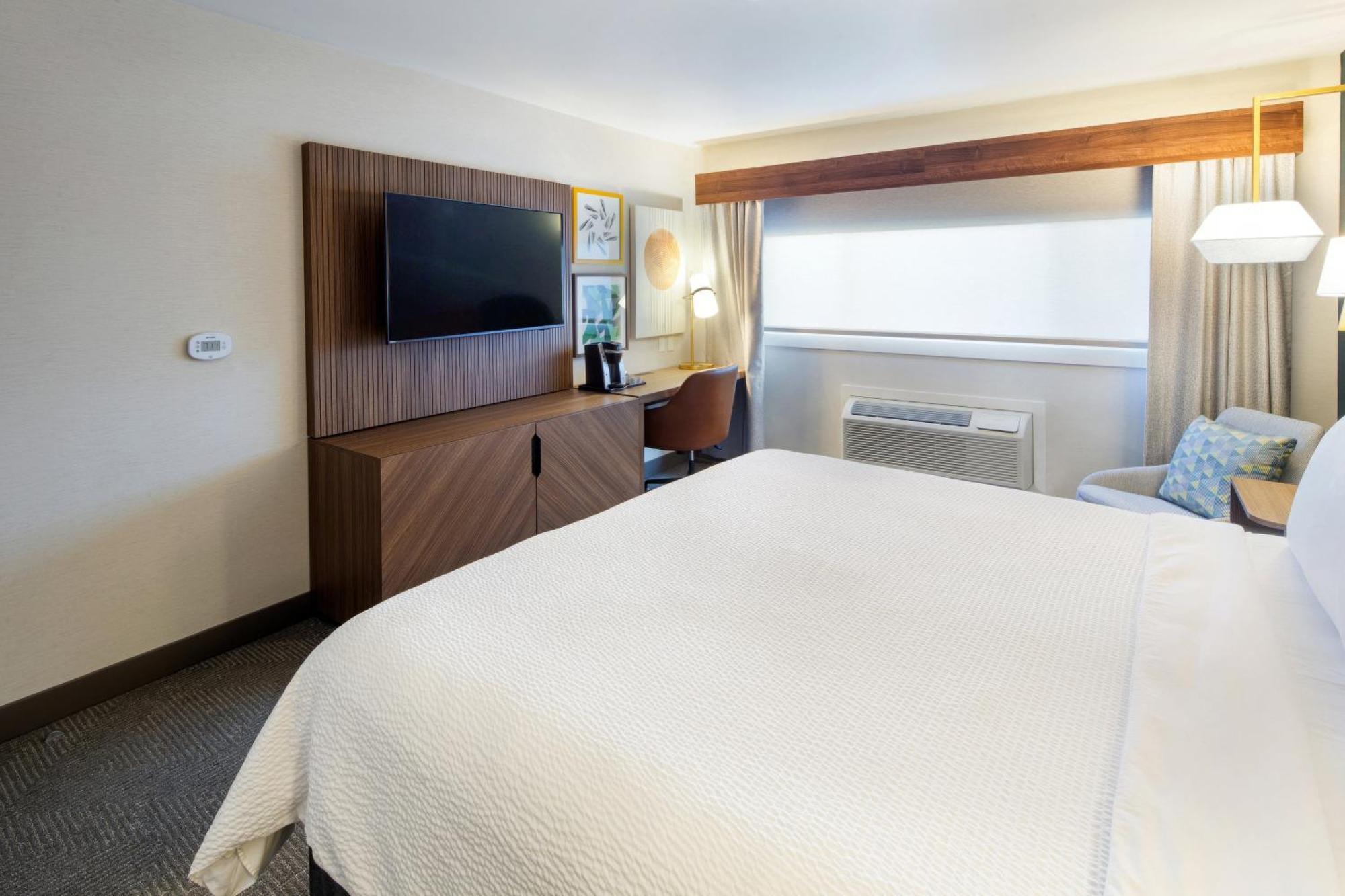 Holiday Inn Hinton By Ihg Bagian luar foto