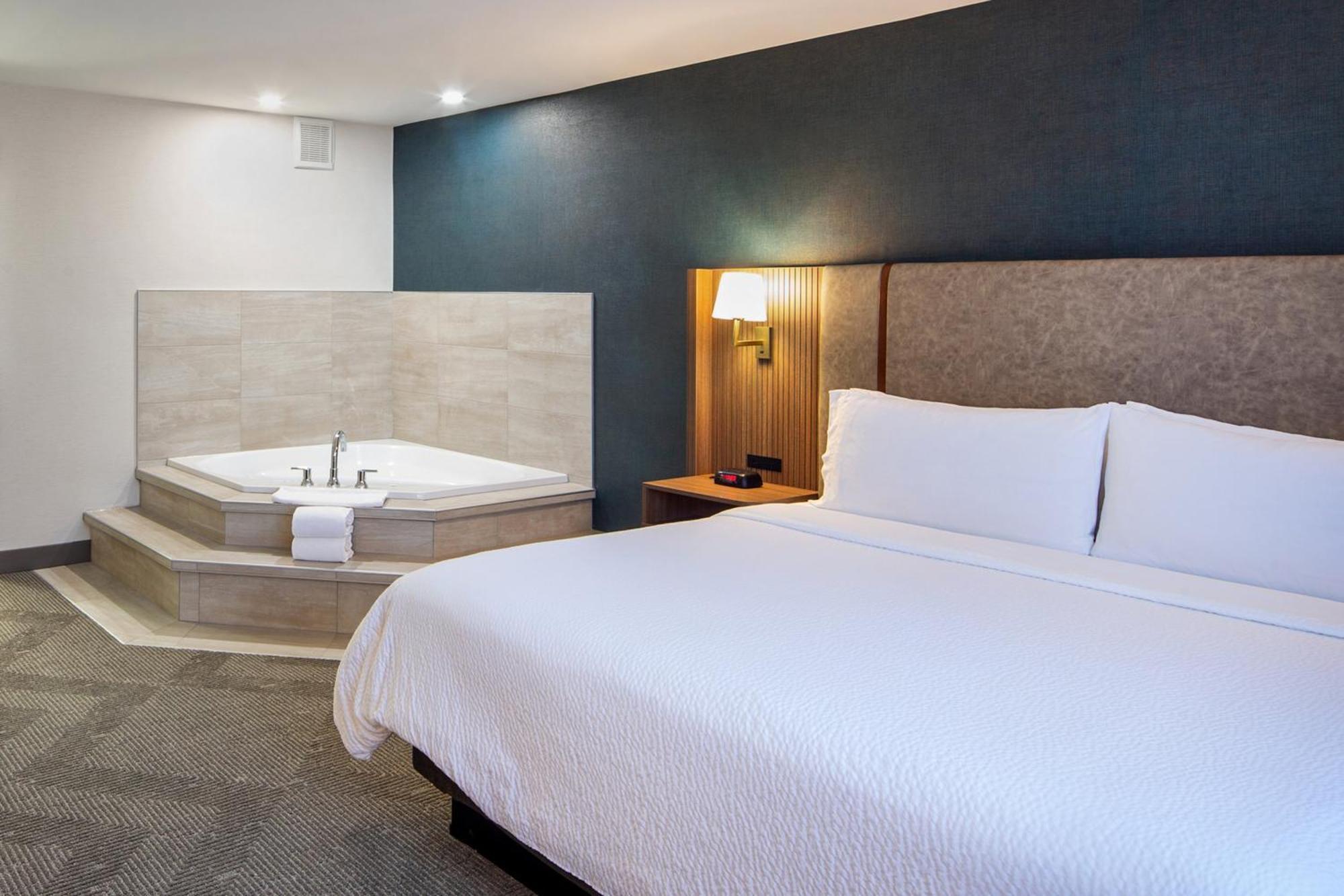 Holiday Inn Hinton By Ihg Bagian luar foto